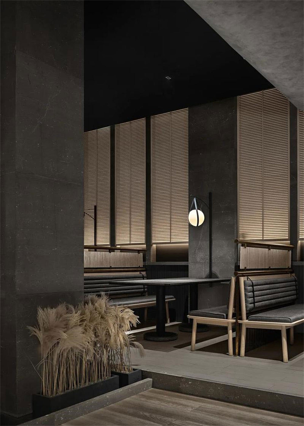 簡約風格日本料理鐵板燒餐廳裝修設計卡座用餐區